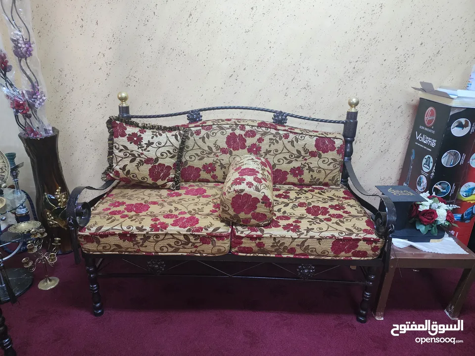 طقم غرفة ضيوف حديد