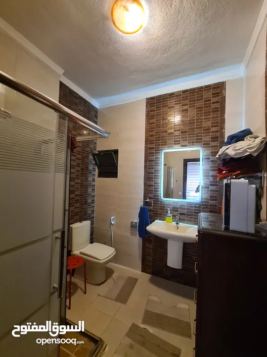 136 m2 3 bedroooms apartment for sale    شقة للبيع في ضاحية الياسمين in Dahiat Al Yasmin