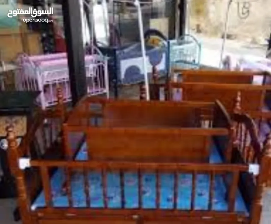 تختين بيبي بحالة جيدة