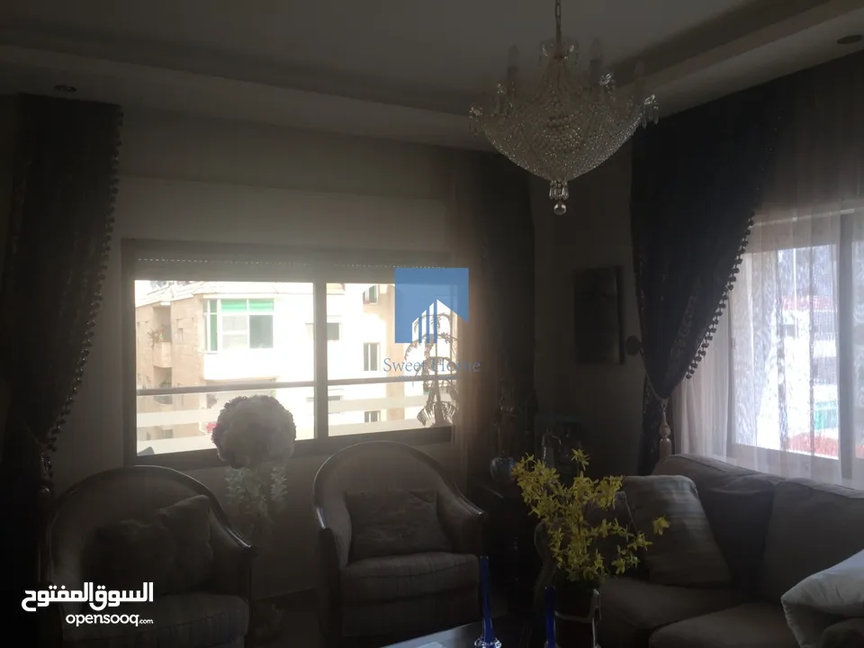شقة فاخرة للبيع في أم السماق  خلف السيتي مول طابق ثالث 190م تشطيب سوبر ديلوكس