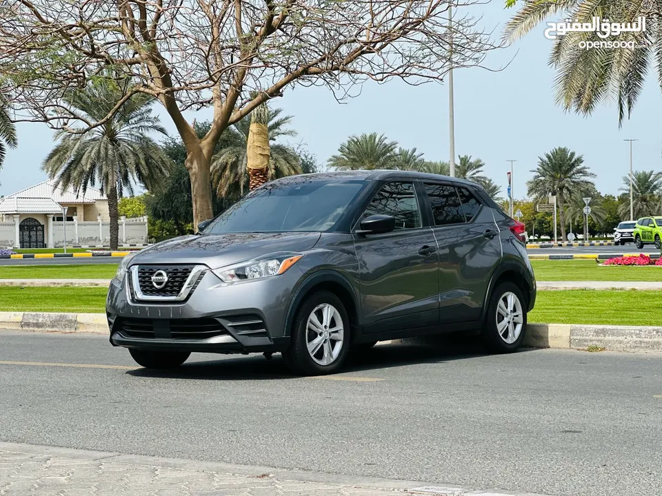 Nissan kicks S 2020