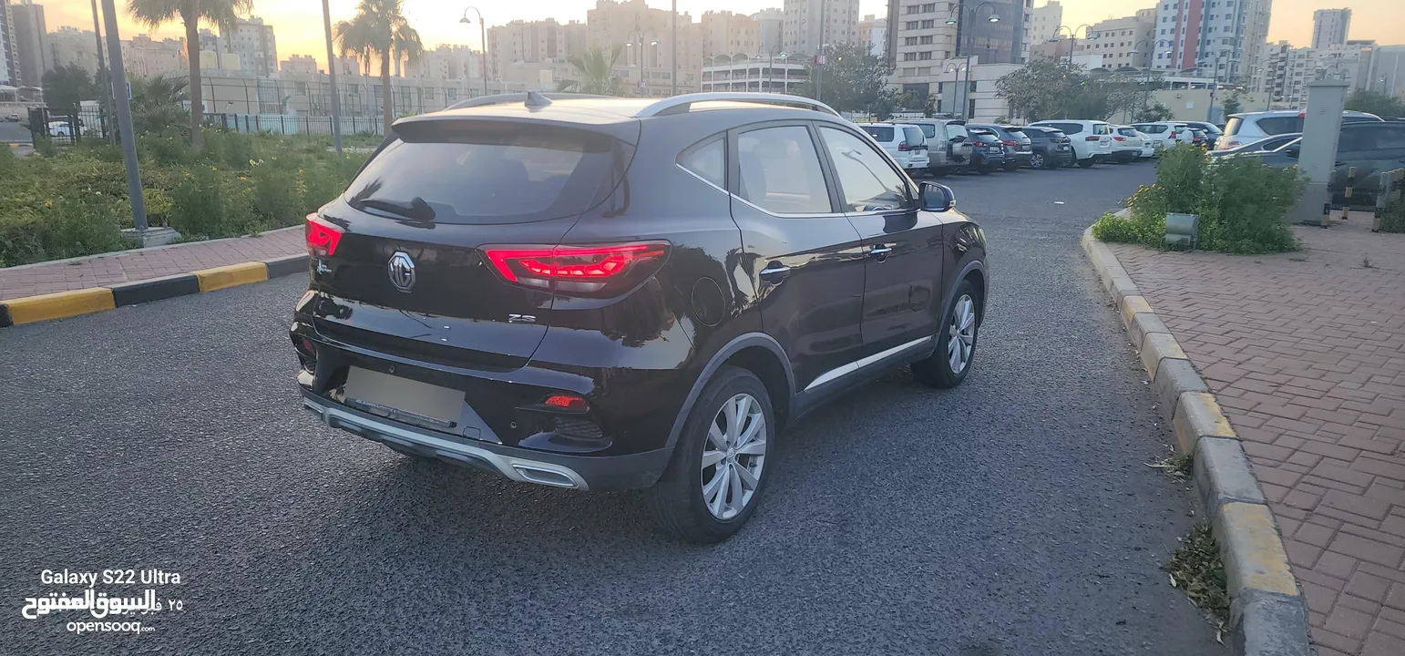 mg zs 2022 نظيف