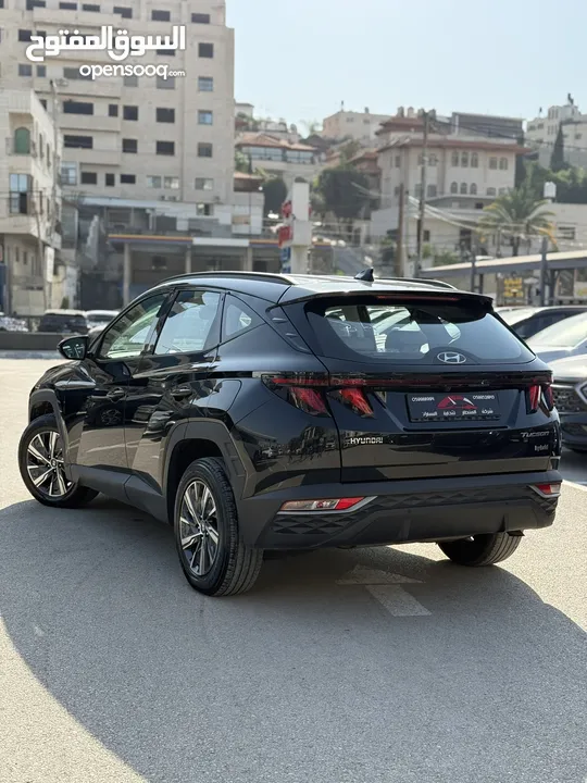 هونداي توسان ترخيص 2022 محرك 1600 هايبرد جير أوتوماتيك 240 حصان