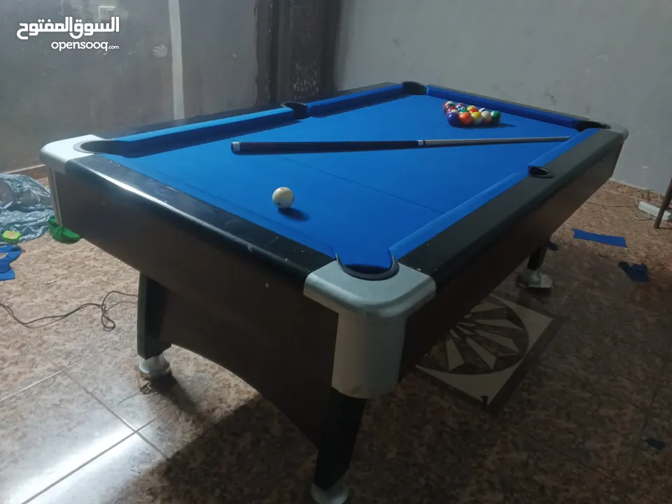 خدمات تنجيد فك نقل تركيب وتغيير فرش طاولات البلياردو والسنوكر افضل فني تنجيد فرش دقه ومهارة بالعمل