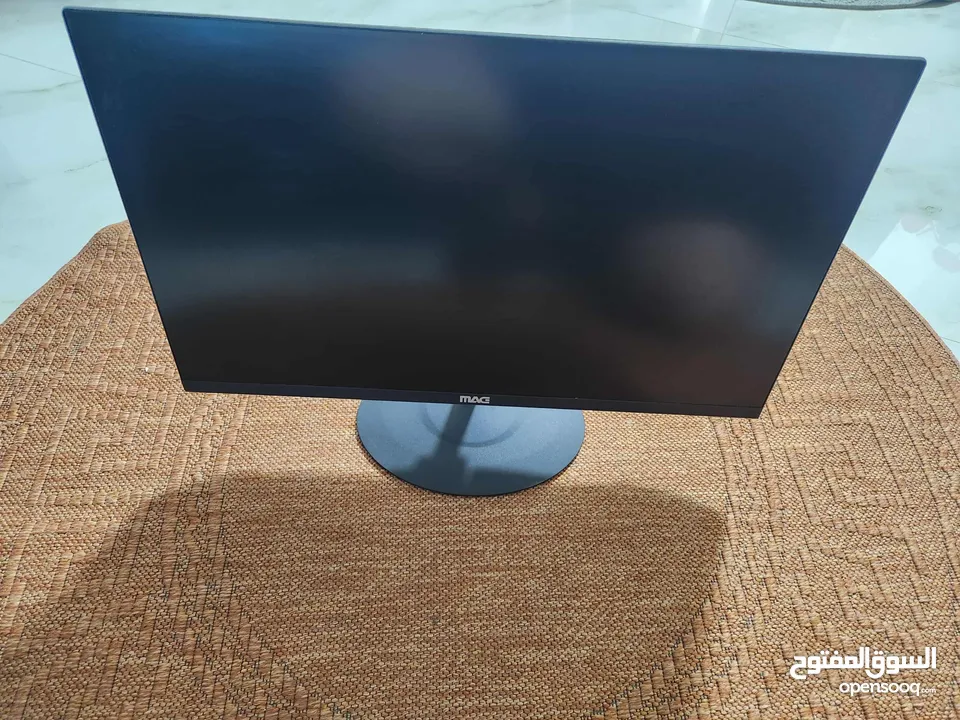 شاشة MAG 22 بوصة (24) بحالة ممتازة 100hz