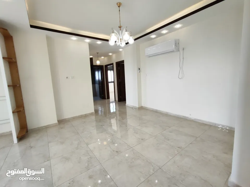 فرصة سكنية مميزة – شقة سوبر ديلوكس للبيع في رام الله التحتا
