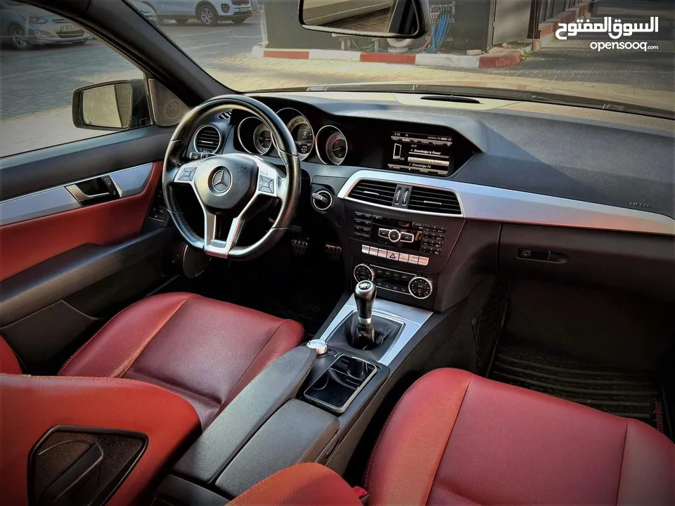 Mercedes C200 2012