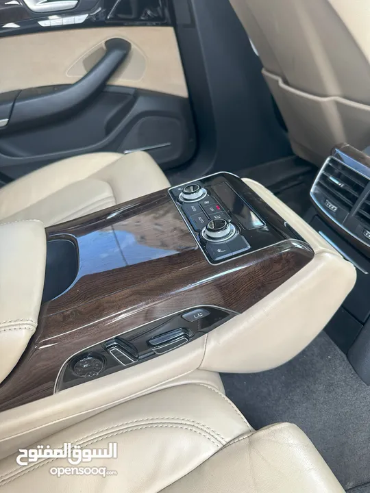 AUDI A8 4200CC  وارد وصيانة الوكالة