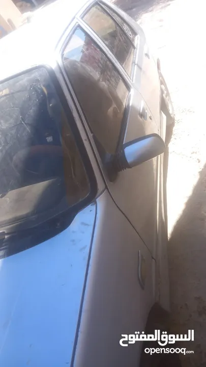 بيجو 205 ضفة