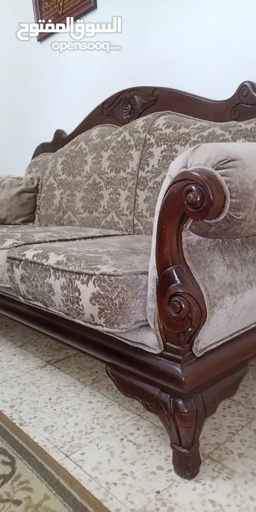 طقم كنب زان حفر امريكي