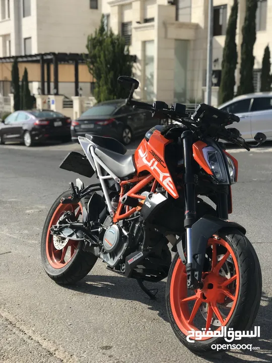 KTM DUKE 390