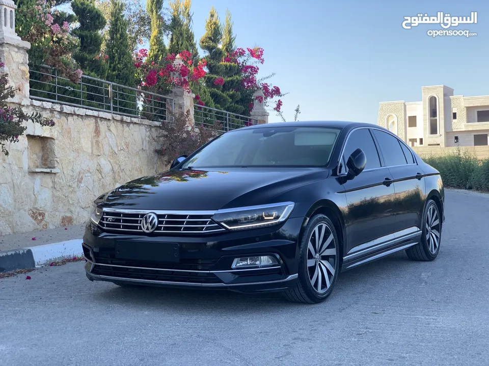 باسات R line بحالة الوكالة