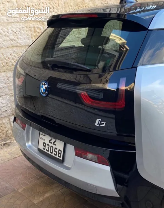للبيع BMW i3 الفئه فحص كامل السيارة نظيفه ولا تحتاج اي صيانه البيع بداعي السفر