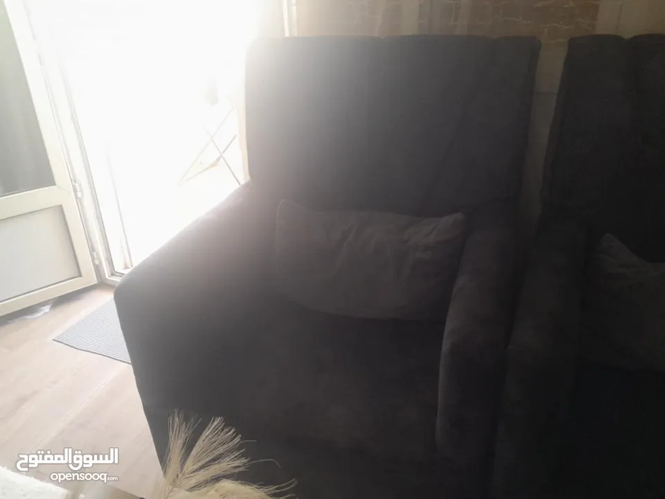 كنب بسعر حرق