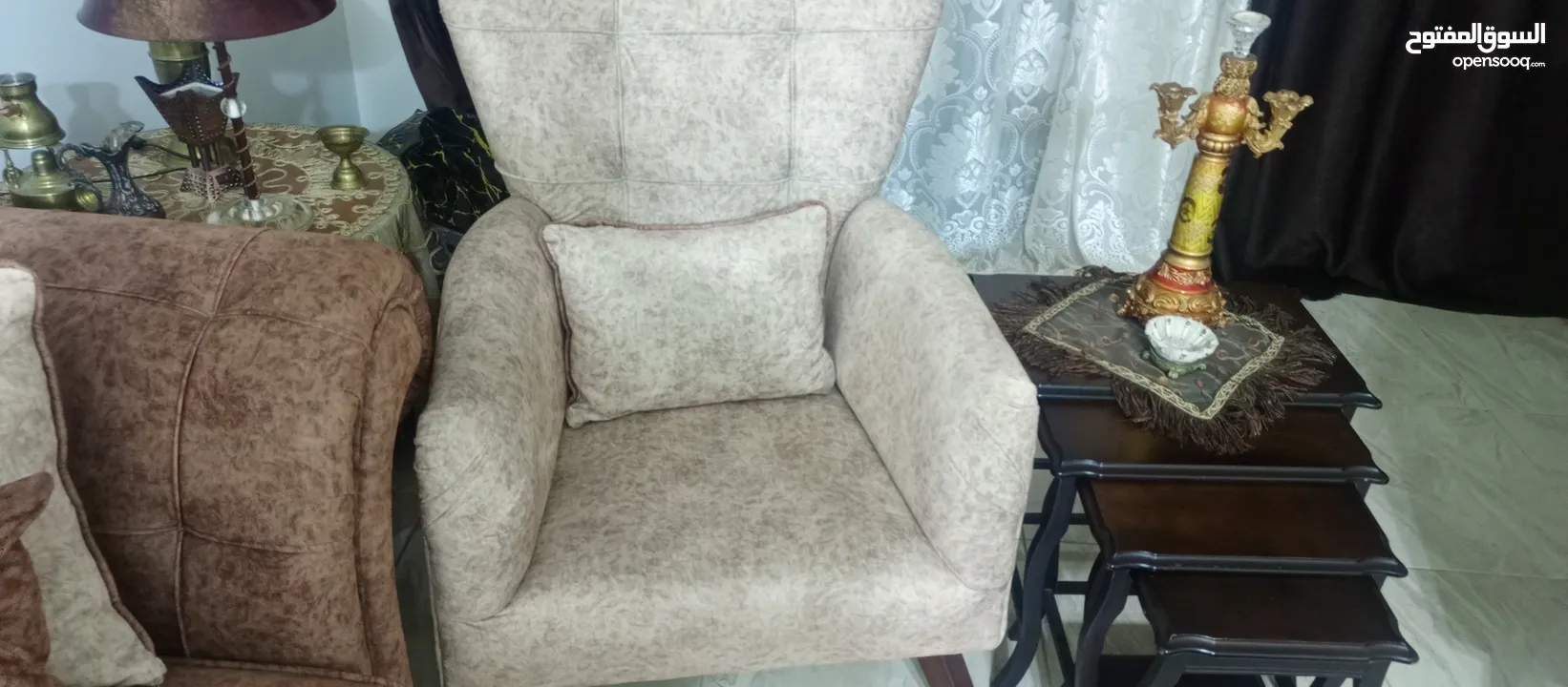 طقم كنب للبيع المسعجل الطقم تفصيل وليس تجاري