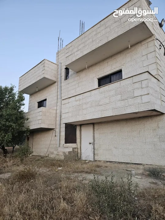 منزل مستقل لبيع في ذيبان
