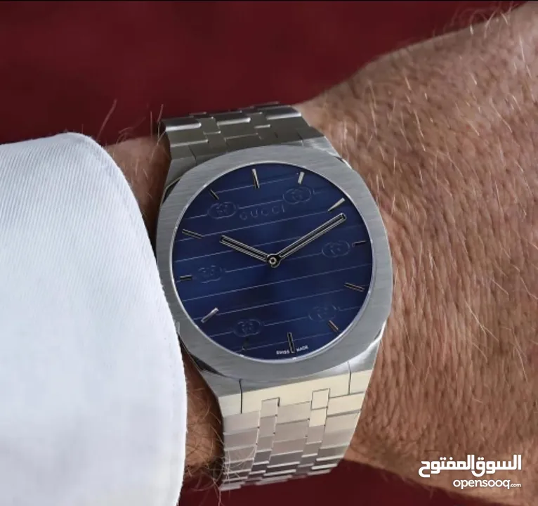 ساعات قوتشي