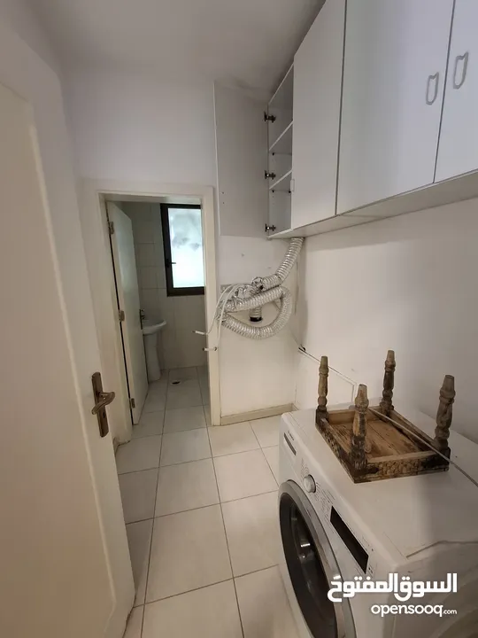 شقة غير مفروشة للإيجار  ( Property 43170 )-175095420