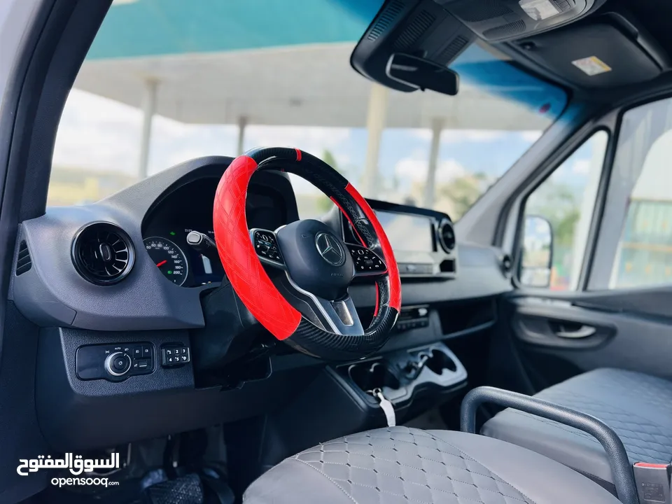 مارسيدس 519 موديل 2022 شصي قصير للبيع او للبدل