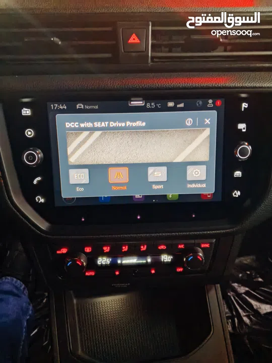اذا مش حبة مميزة ما تركبها.  SEAT Ibiza FR 2022 بحالة الوكالة دهان شركة مميزة بكل تفاصيلها حبة مخازن