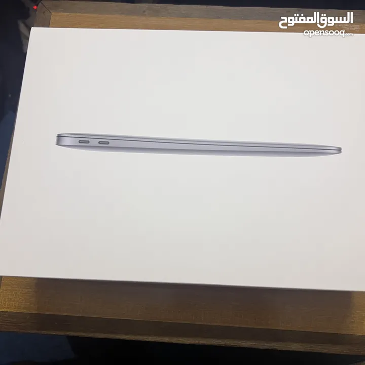 (WhatsApp only) Apple MacBook 2020 M1 Chip (Brand New 1 Week Used) 13.3 Inch with Box Charger etc...