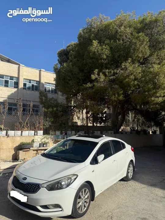 كيا سيراتو k3 سعرررررر حرررررررق حرررررررق مع فتحة سقف