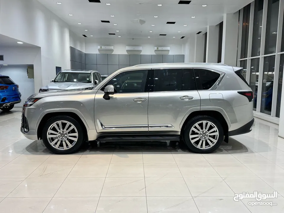 Lexus LX-600 / 2023 (Silver)