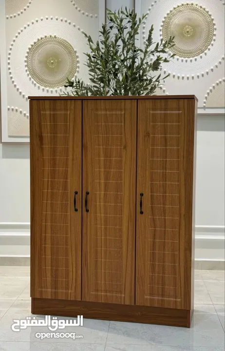 الخزانة الثلاثية الفاخرة – سعة أكبر وشكل أرتب  قطعة بتغيّر مدخل البيت 180 درجة... واسعة، قوية