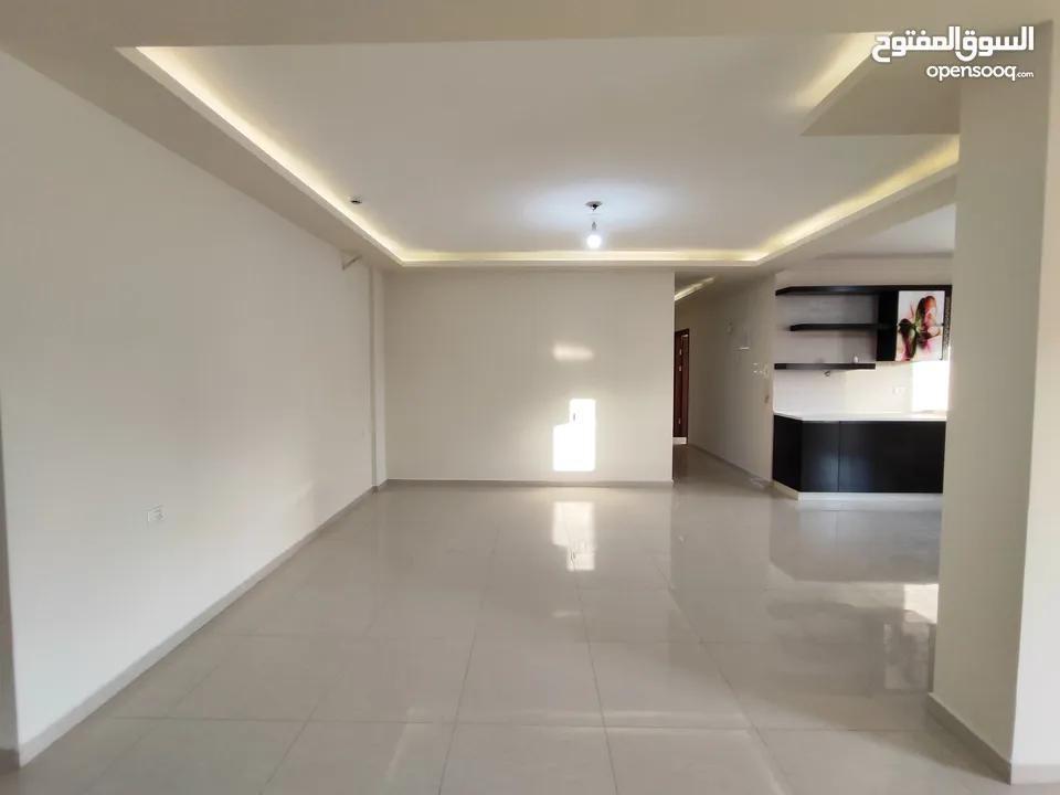 شقة غير مفروشة للايجار في الماصيون قرب مشفى رام الله