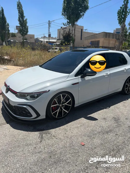 V.W GOLF GTI MK "8"