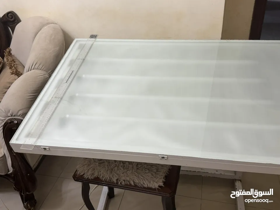 مرسم هندسة نضيف وبسعر رخيص