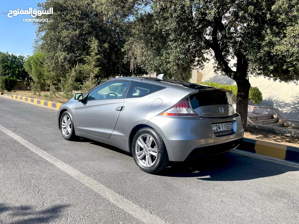 Honda CR-Z Hybrid - Manual Transmission