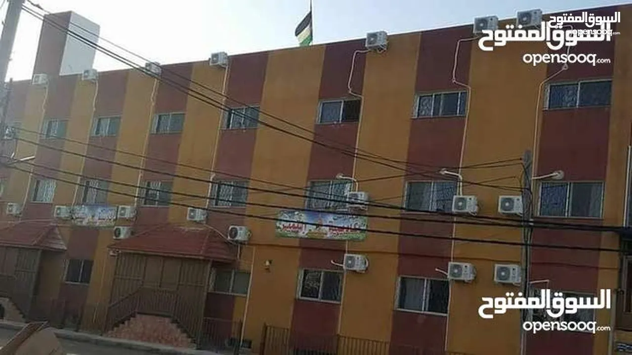 تنفيذ كافه أعمال صيانه المكيفات فك نقل تركيب شحن غاز و تأسيس لجميع انواع المكيفات