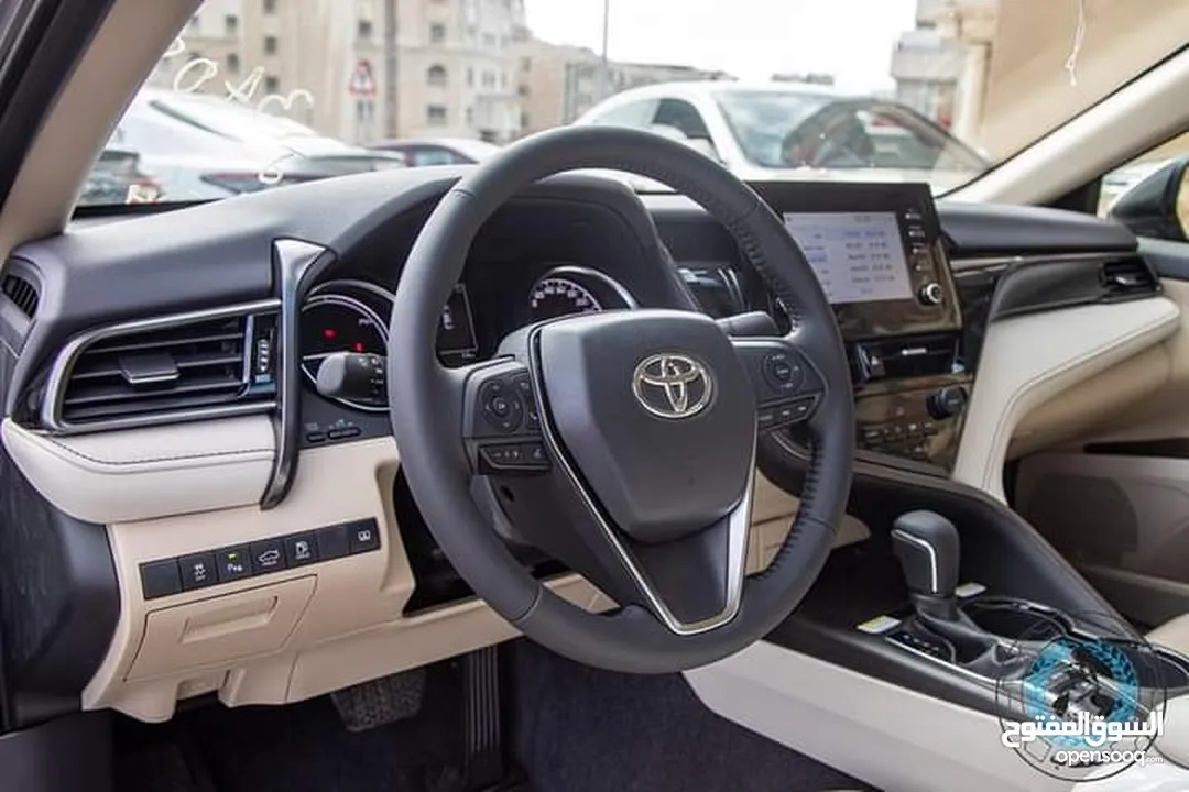 كامري Toyota  2023 عداد زيرو فاخرة