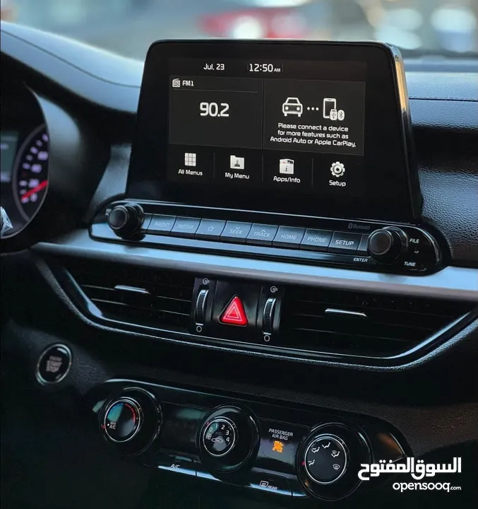 بريموم بحالة الوكالة KIA 3 2019 مميزة