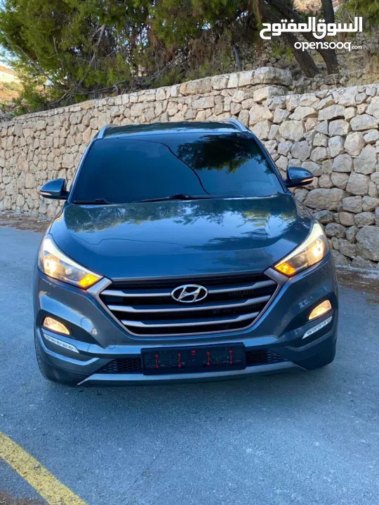 هونداي توسان فل ما عدا فتحة ترخيص وتأمين سنة