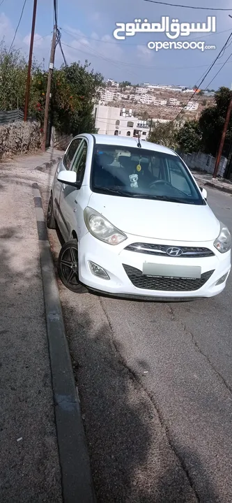 هونداي i10 للبيع مع اضافات شاشة تطش وكاميرا خلفية .. وضع المركبة جيد جدا