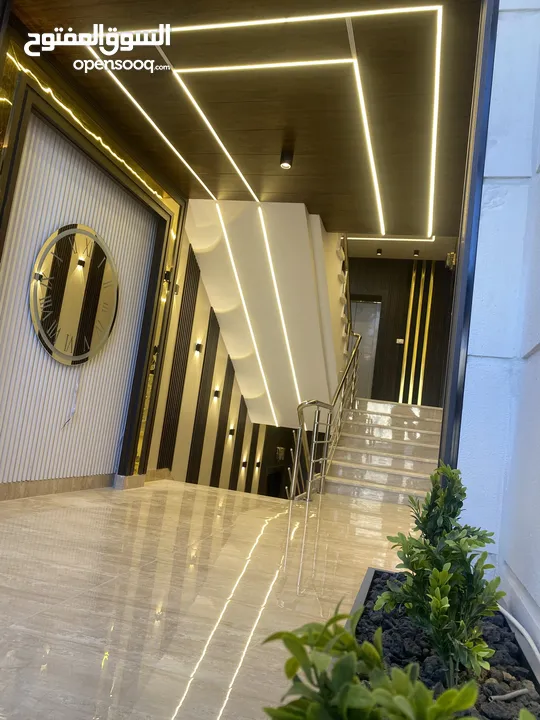 شقة مميزه وفاخره - الجبيهه- ام زويتينه-شارع الاردن - بالقرب من مدارس الرواد ومسجد سويلمين- اطلاله