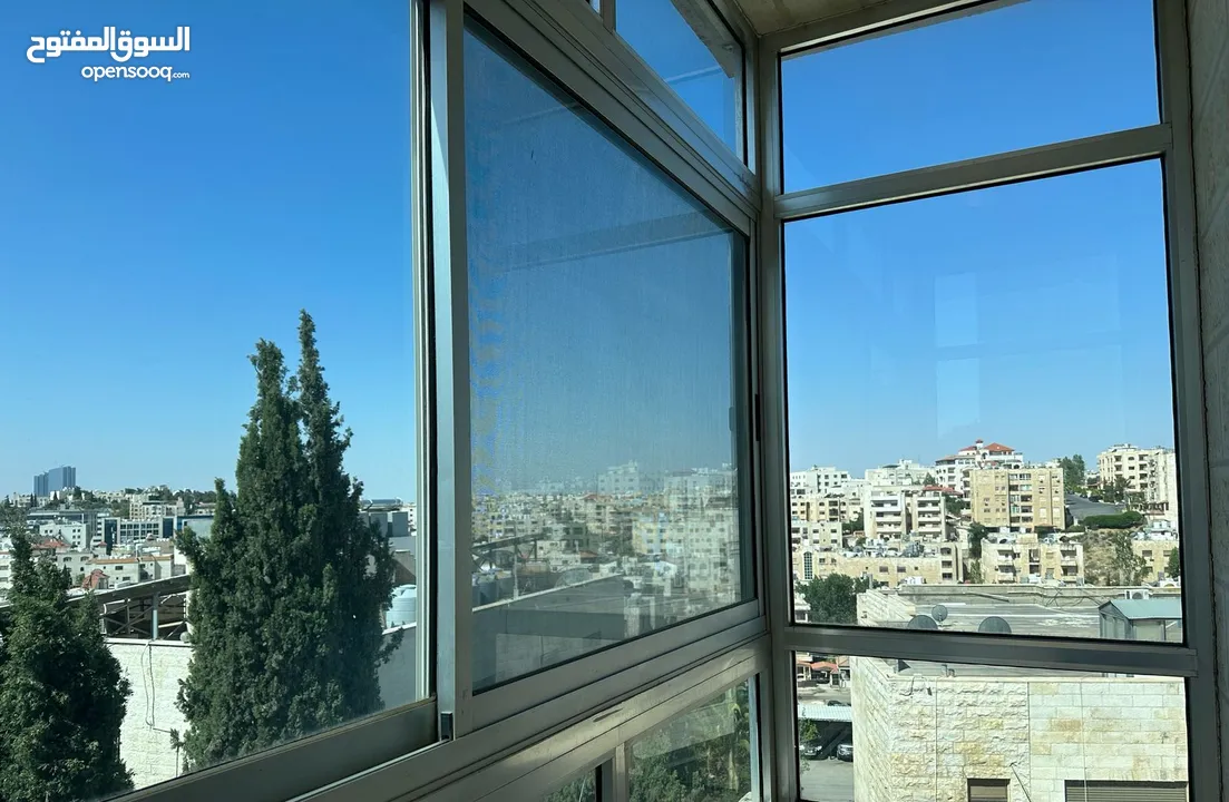 شقة مميزة بالجاردنز سوبر ديلوكس للبيع من المالك مباشرة