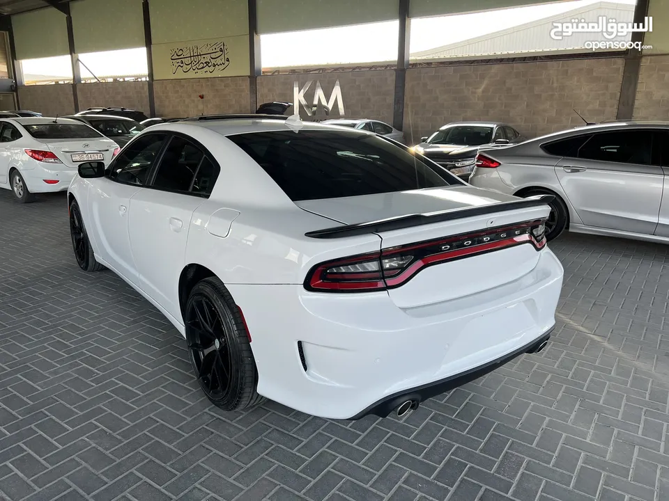 Dodge charger 2019 GT