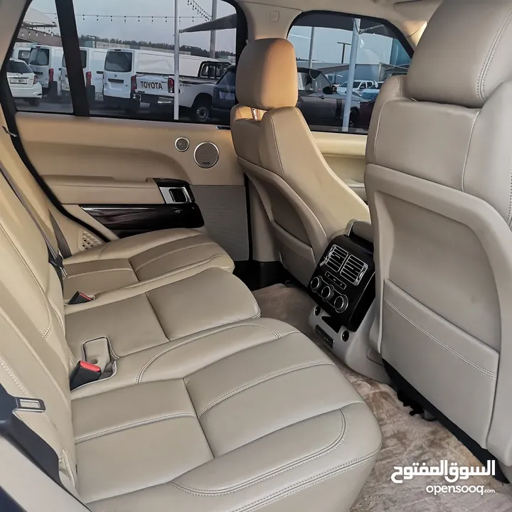 Range Rover HSE Model 2015 GCC specifications