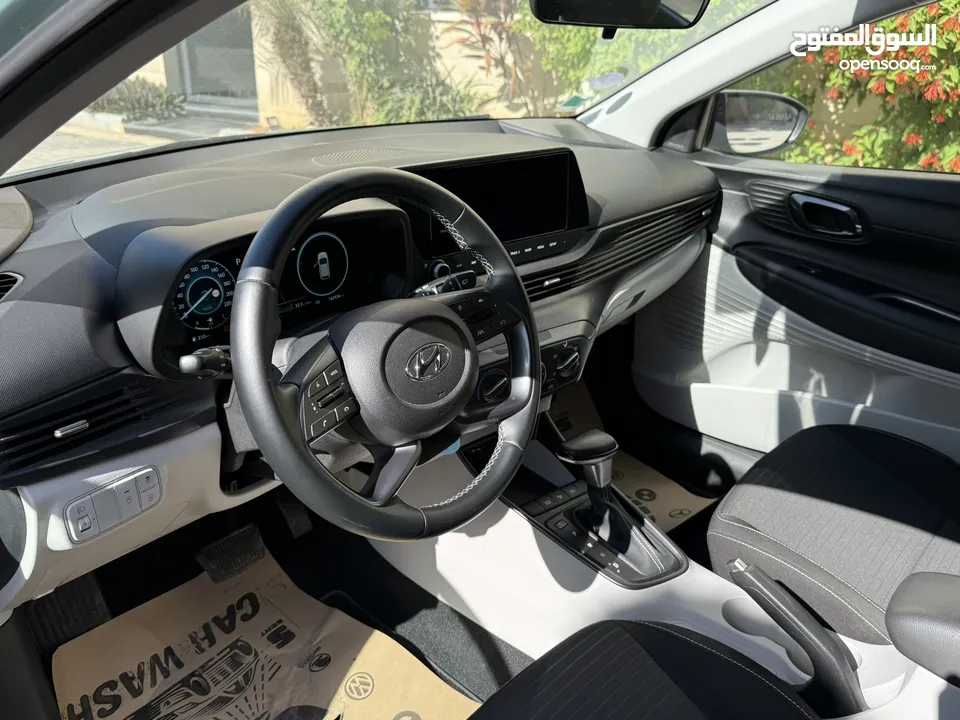 هونداي i20 ترخيص 2023 محرك 1000 بنزين/بطاريه مساعده 48v جير أوتوماتيك