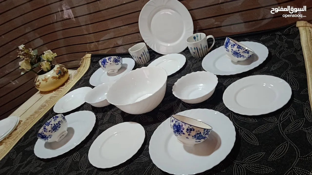 اطقم سفرة  ماركات عالمية فخمة وراقيه وكلهم #ماركات #بورسلان مختومة
