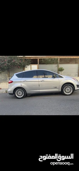 فورد سي ماكس 2016 انيرجي  بحالة الوكالة فل نظافة  جميع الإضافات بدون فتحة  صيانة دورية في الوكالة