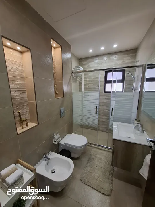 شقة مفروشة للإيجار  ( Property 42116 )-175064010