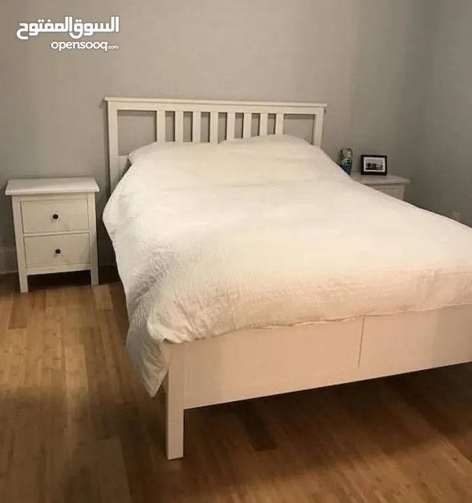 غرف نوم ايكيا ماستر سرير وكومدينتين وخزانه وتسريحه للبيع