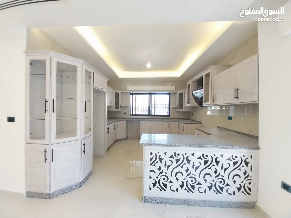 شقة للايجار في دير غبار  ( Property 33354 )-174964651