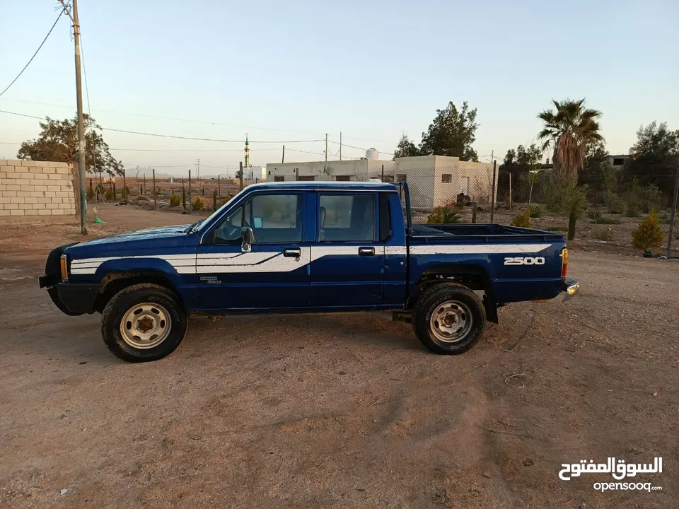بكب متسوبيشي 1993 لوقير نظيف