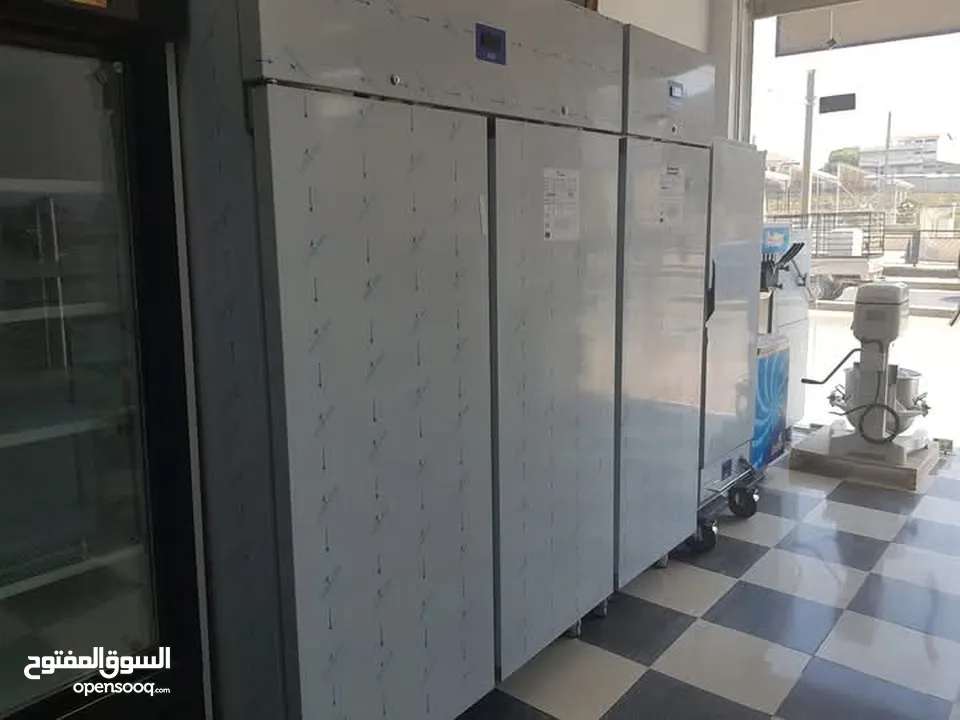 التعاون لتجهيزات المطاعم و المحلات التجارية والقطاعات  الاخرى للمزيد من التفاصيل شاهد الاعلان