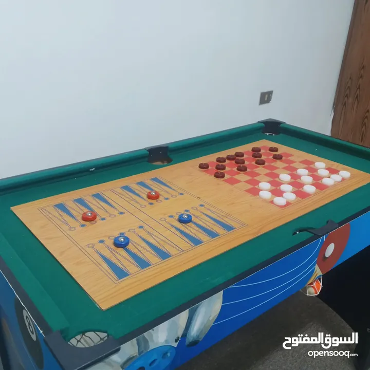 طاوله 6×1 مكونه من عدة العاب